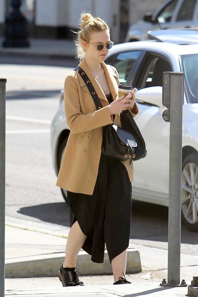 Elle Fanning Wears a Beige Jacket Out in Beverly Hills 03/20/2018-5