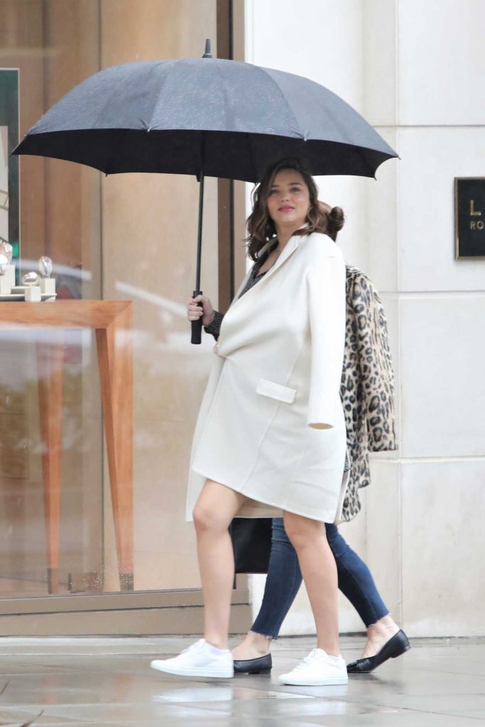 Miranda Kerr Was Spotted Out in Beverly Hills 03/03/2018-3