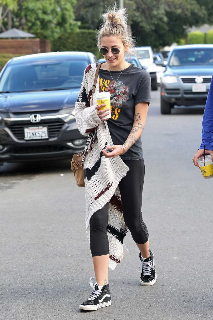 Paris Jackson Grabs Coffee Out in Los Angeles 03/14/2018-1