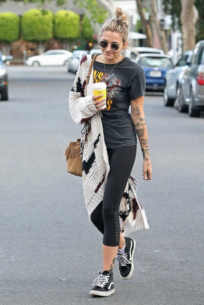 Paris Jackson Grabs Coffee Out in Los Angeles 03/14/2018-2