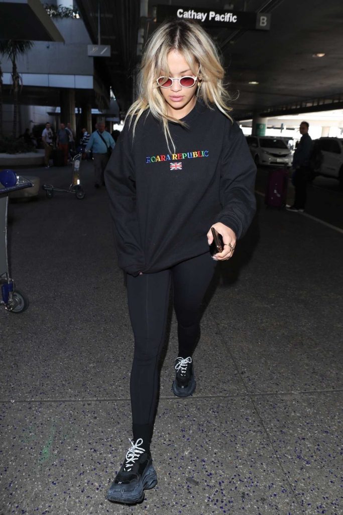 Rita Ora Arrives at LAX Airport in LA 03/06/2018-1