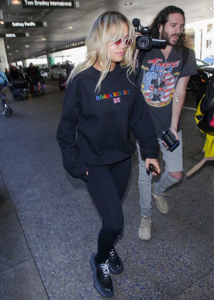 Rita Ora Arrives at LAX Airport in LA 03/06/2018-4