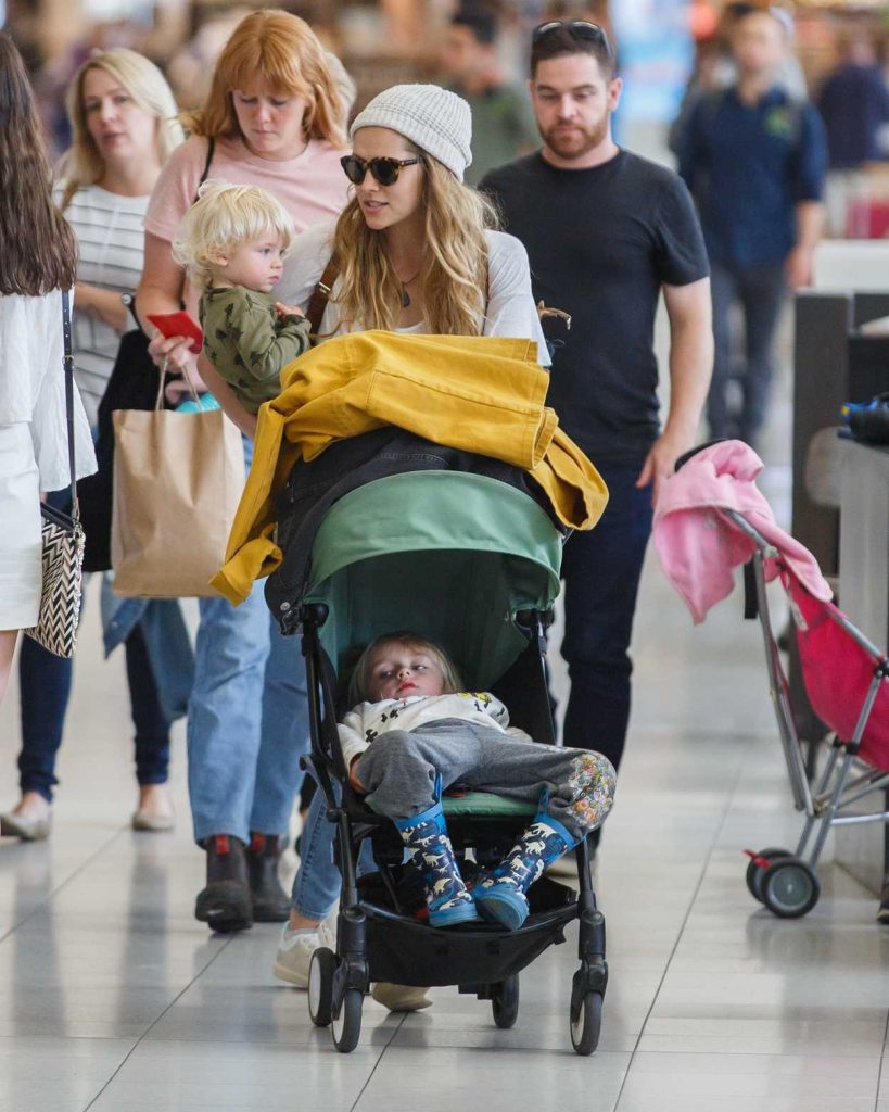 Teresa Palmer Departs Adelaide with Her Two Children 03/26/2018-4