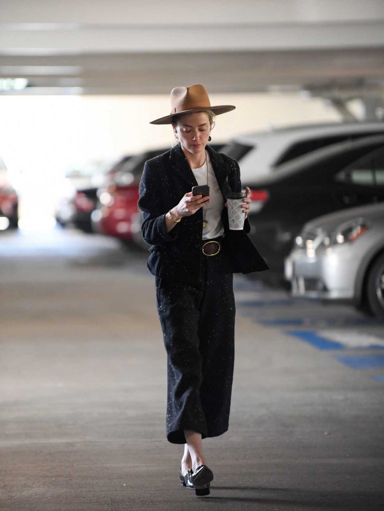 Amber Heard Arrives at a Meeting in Century City 04/16/2018-1
