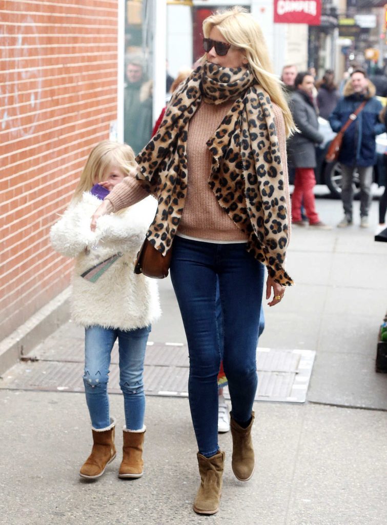 Claudia Schiffer Was Spotted with Her Kids Out in NYC 04/10/2018-2