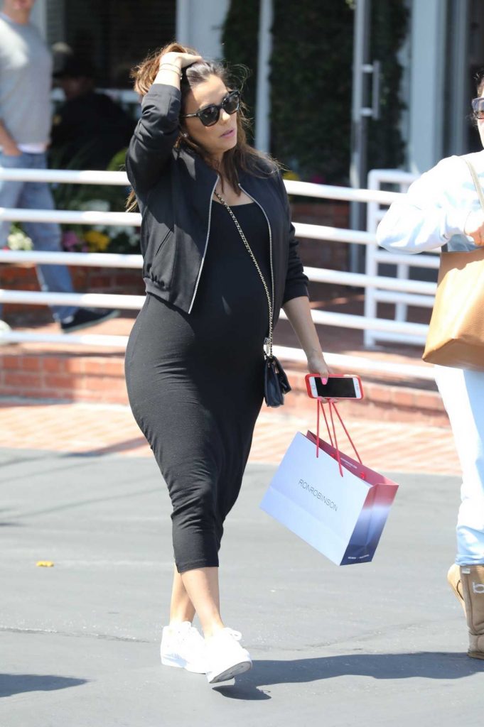 Eva Longoria Out Shopping in Santa Monica 04/19/2018-2