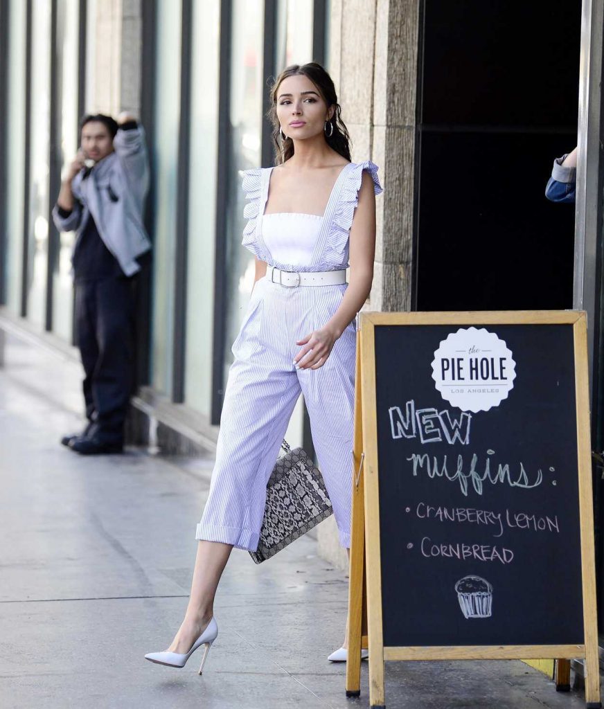 Olivia Culpo Leaves The Pie Hole Gourmet Pie and Coffee Shop in Los Angeles 04/19/2018-1