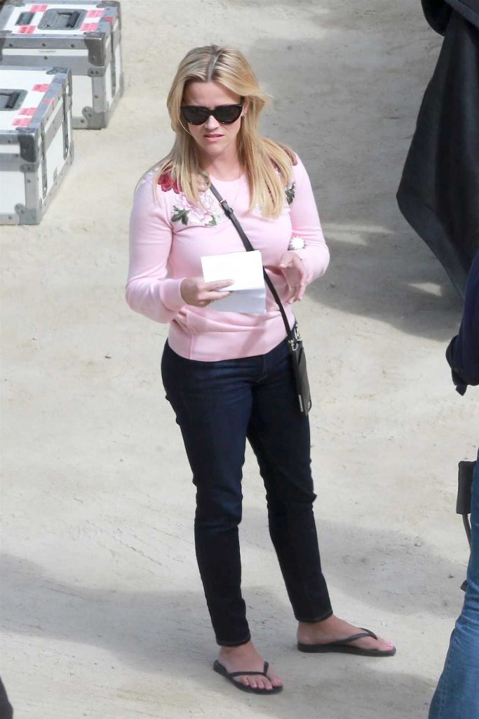 Reese Witherspoon on the Set of Big Little Lies in Monterey 04/12/2018-1