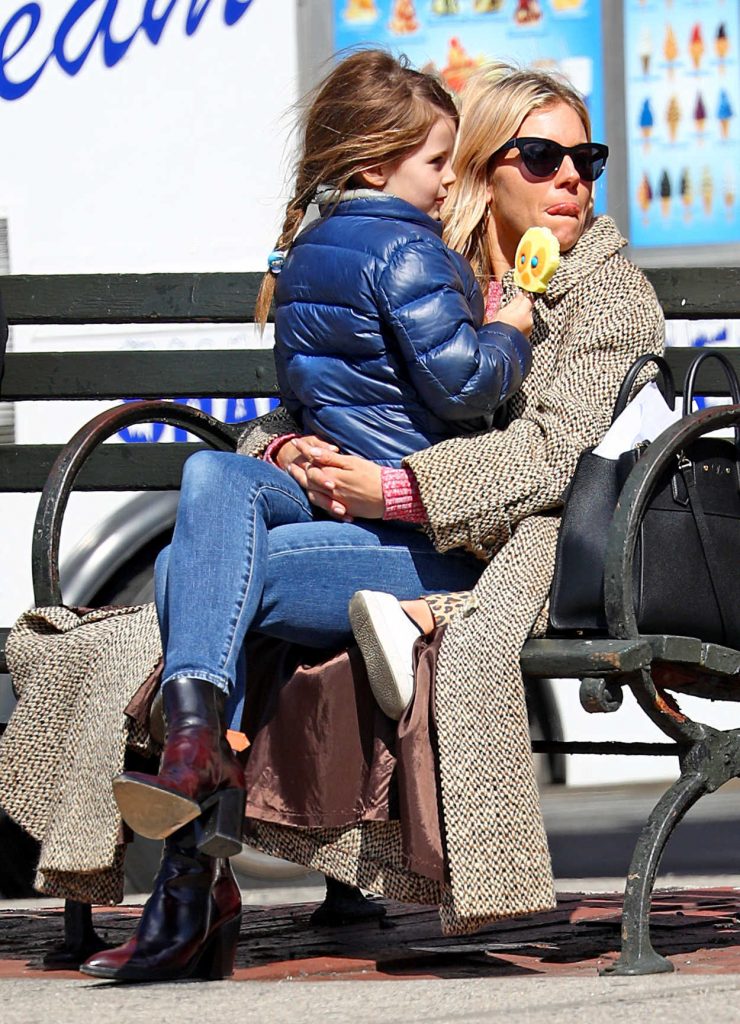 Sienna Miller Shares an Ice Cream with Her Daughter Marlowe in NYC 04/18/2018-1