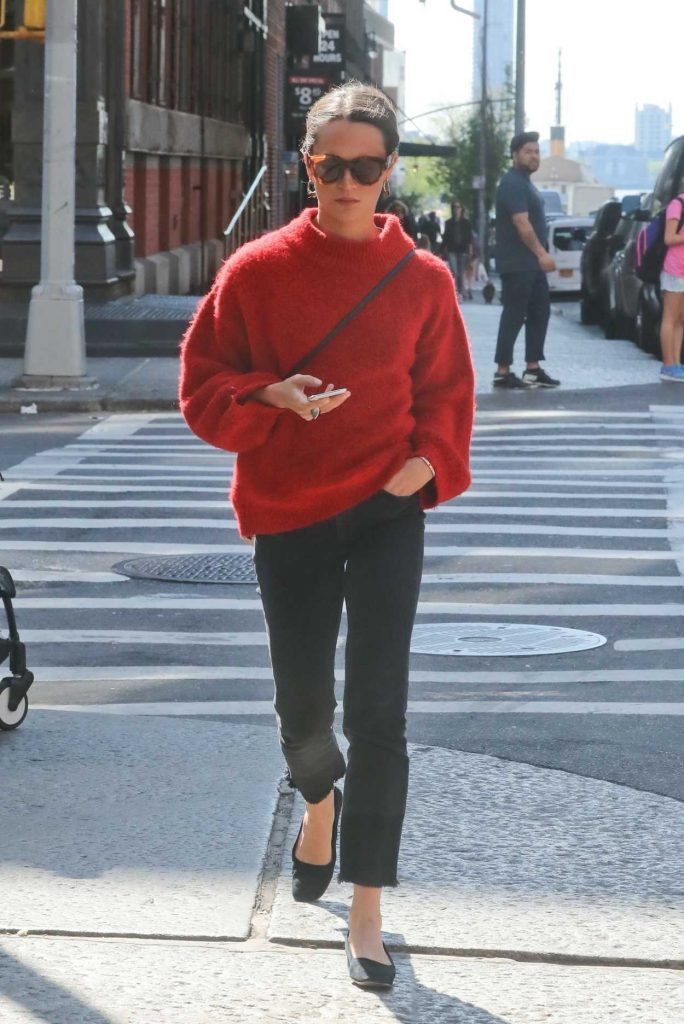 Alicia Vikander Was Seen Out in New York City 05/11/2018-2