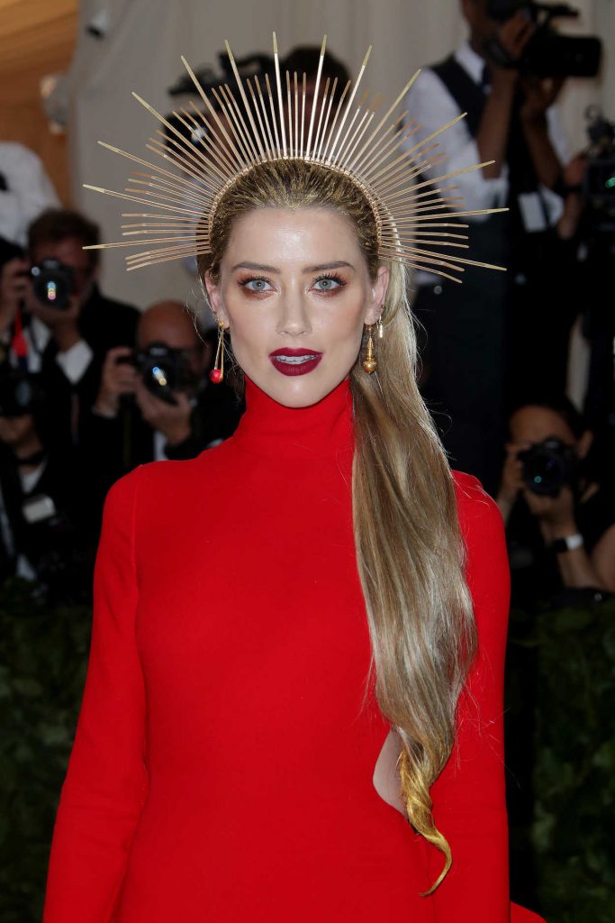 Amber Heard at the Heavenly Bodies: Fashion and The Catholic Imagination Costume Institute Gala in New York City 05/07/2018-5