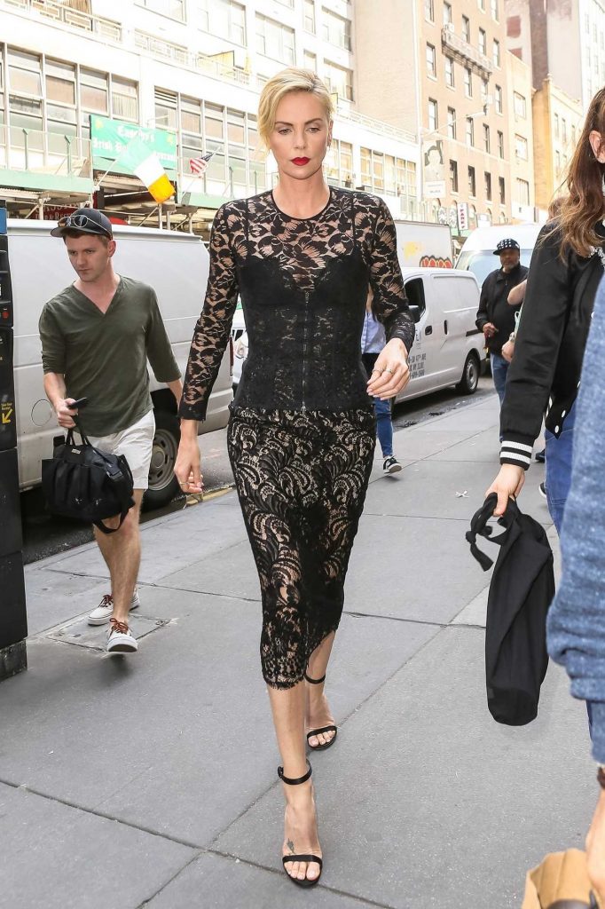 Charlize Theron Returns at Her Hotel in New York City 05/03/2018-2