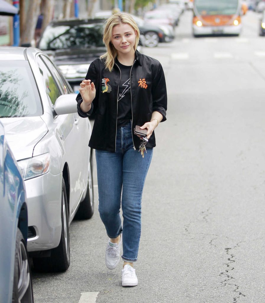 Chloe Moretz Leaves an Office Building in West Hollywood 05/24/2018-3