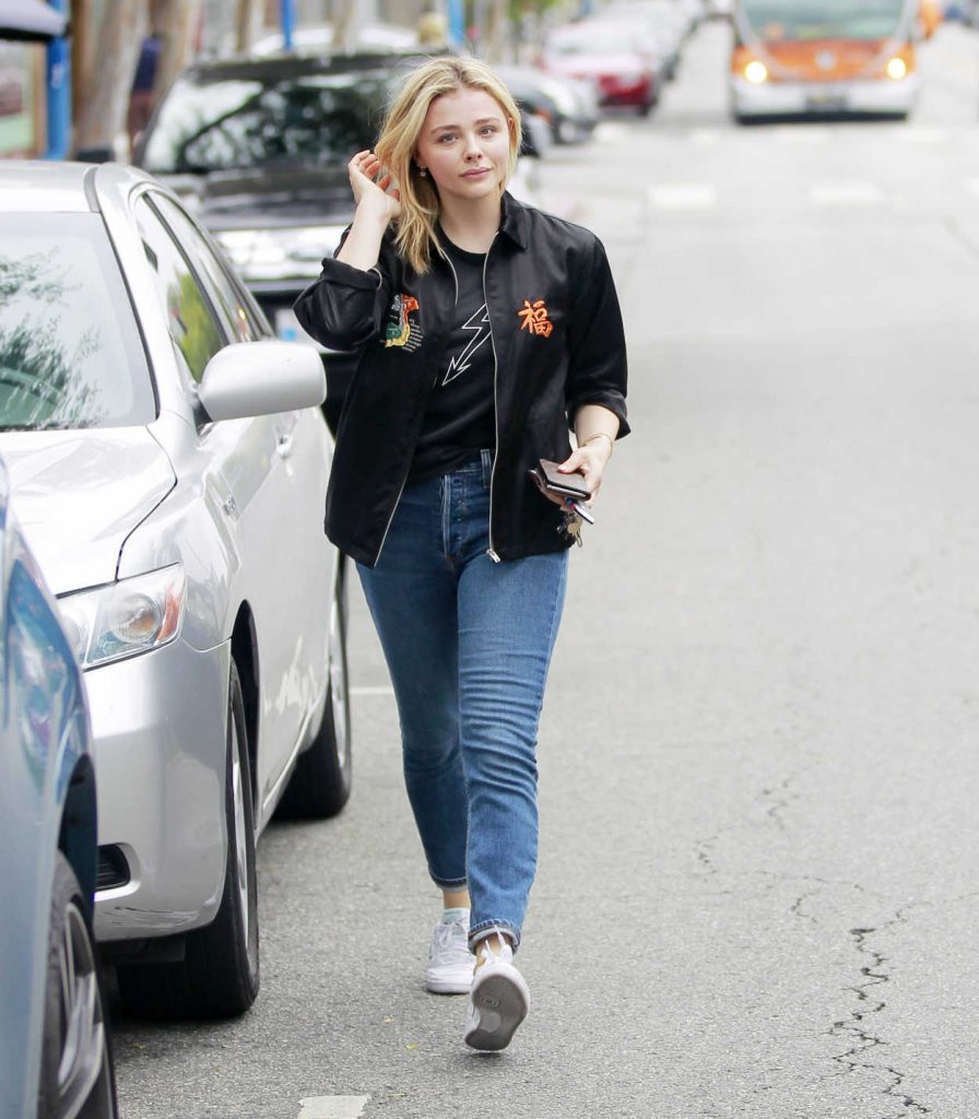 Chloe Moretz Leaves an Office Building in West Hollywood 05/24/2018-4