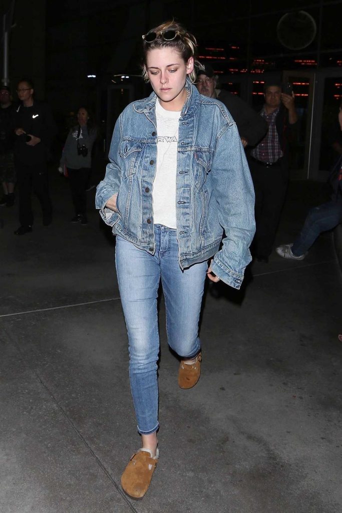 Kristen Stewart Wears All Denim Out in Hollywood 05/23/2018-4
