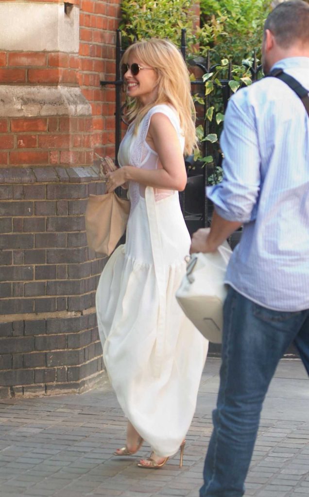 Kylie Minogue Was Seen Out in London 05/26/2018-4