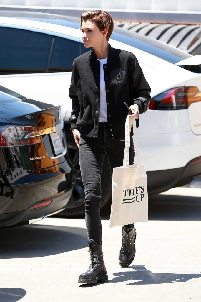 Ruby Rose Arrives to a Hair Salon in West Hollywood 05/03/2018-3
