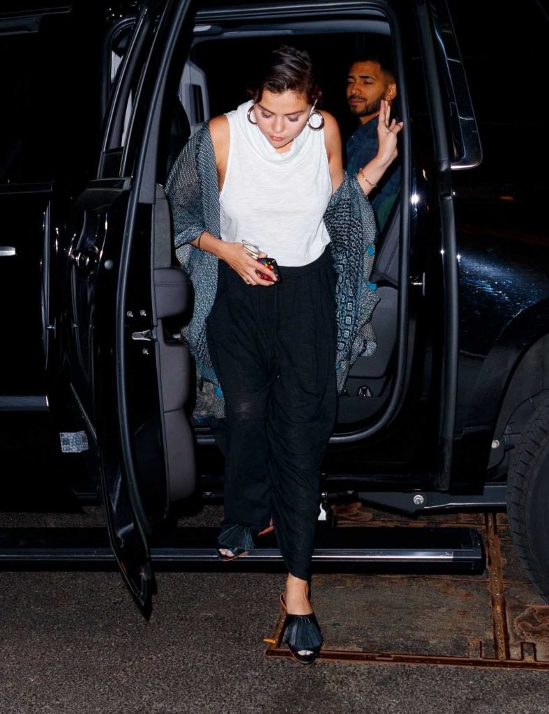 Selena Gomez Heads to a Midtown Spa in New York City 05/06/2018-1