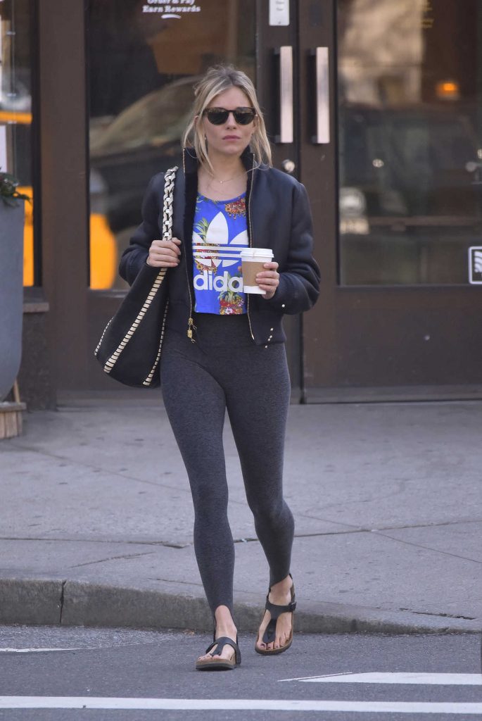 Sienna Miller Heads to the Gym in New York City 05/01/2018-1