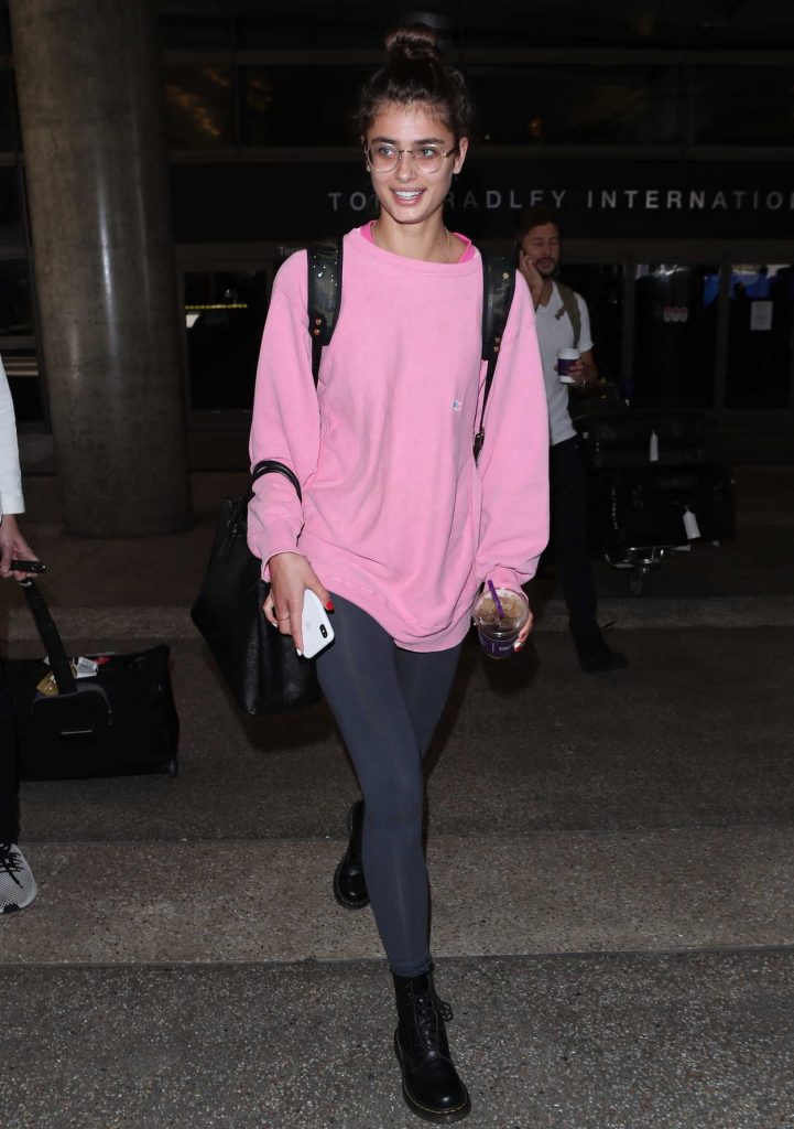Taylor Hill Wears a Pink Long Sleeve Sweatshirt at LAX Airport in LA 05/17/2018-1