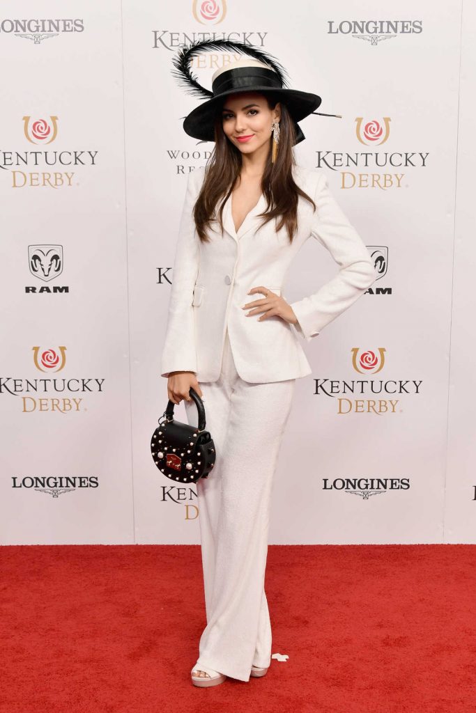 Victoria Justice at Kentucky Derby 144 at Churchill Downs in Louisville 05/05/2018-3
