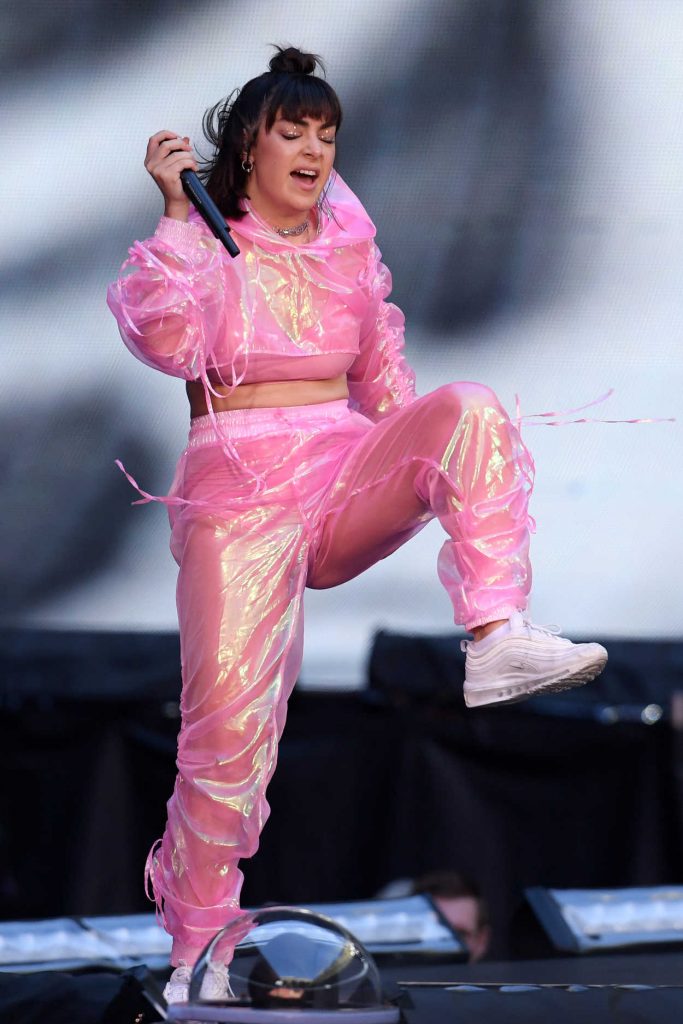 Charli XCX Performs Live on Stage During Taylor Swift's Tour at Wembley Stadium in London 06/22/2018-2