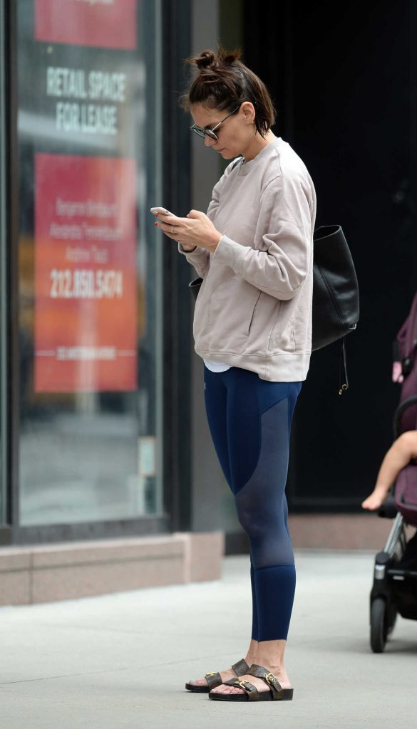 Katie Holmes Was Seen Out in New York City 06/22/2018-4