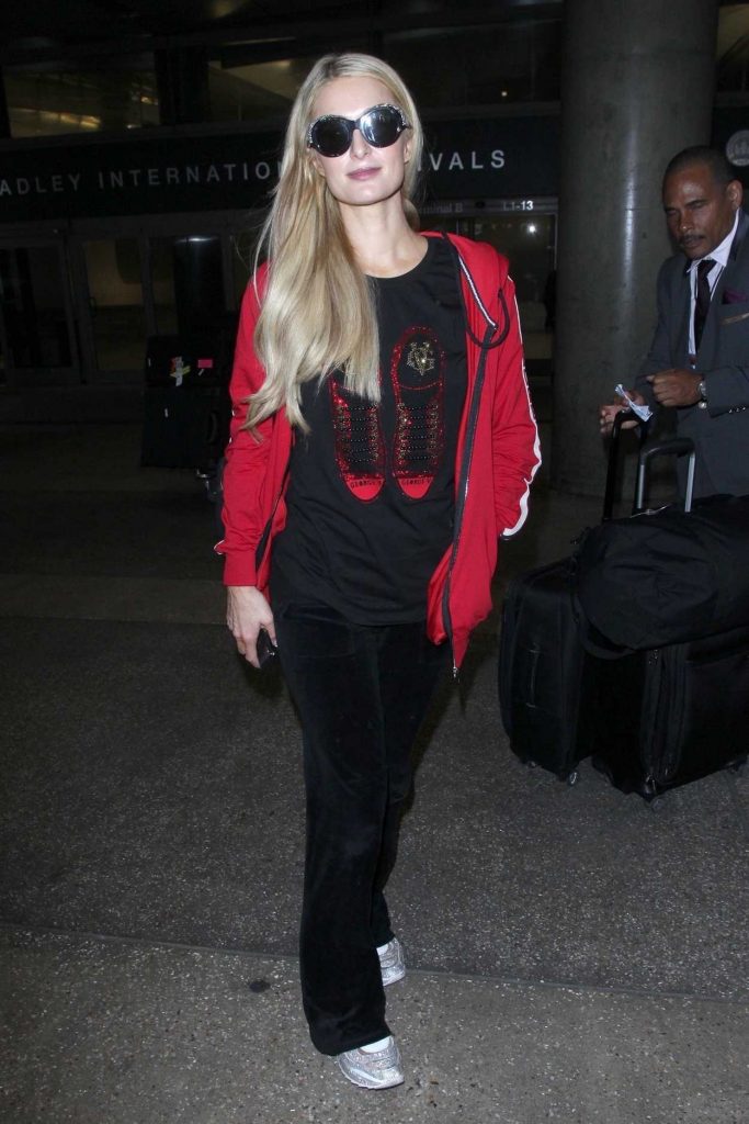 Paris Hilton Arrives at LAX Airport in Los Angeles 06/27/2018-1