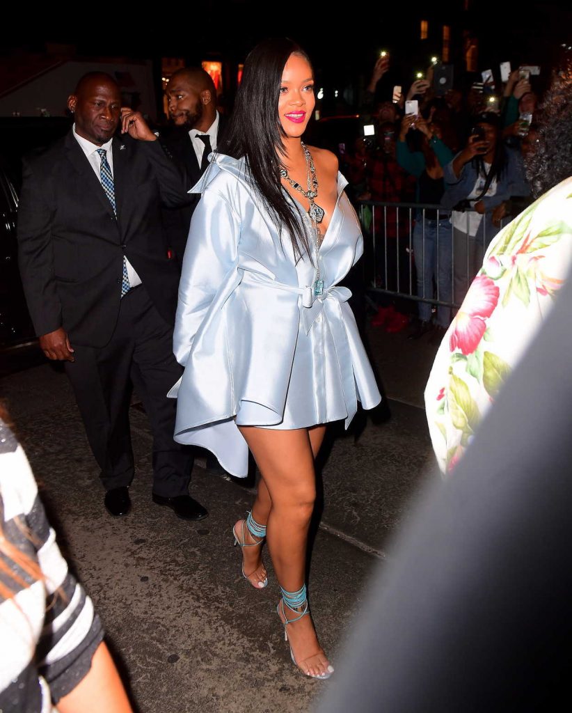 Rihanna Was Seen Out in NYC 06/06/2018-5