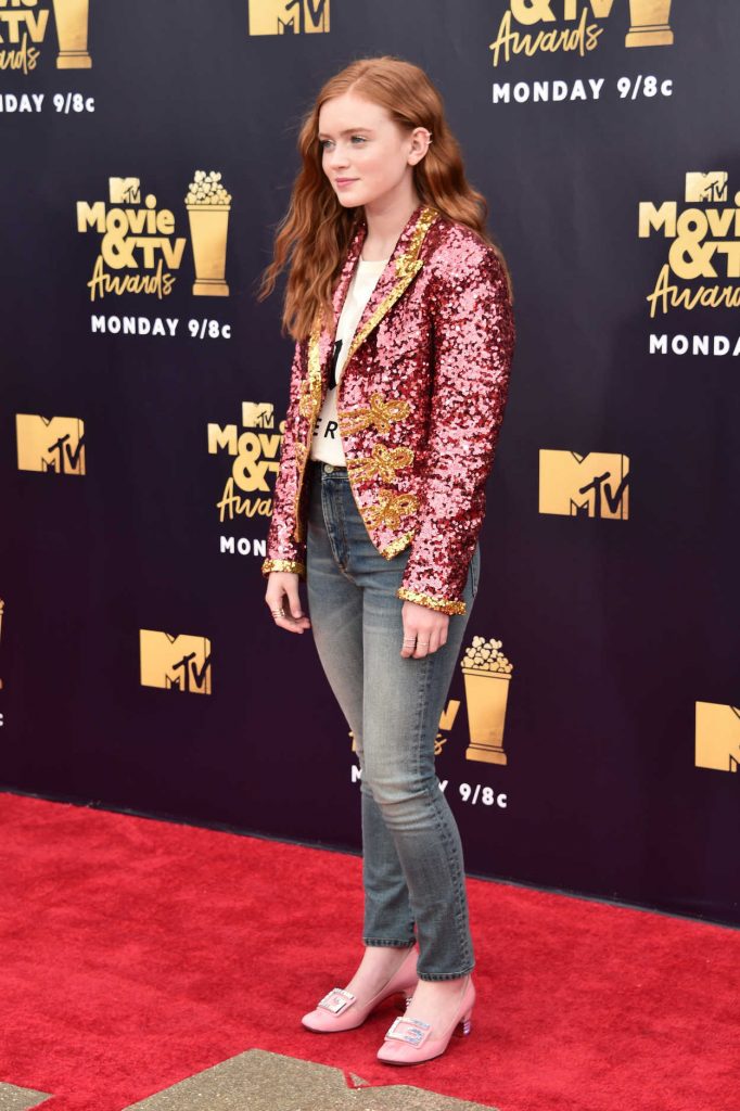 Sadie Sink Attends the 2018 MTV Movie and TV Awards in Santa Monica 06/16/2018-4