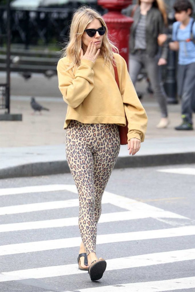 Sienna Miller Was Seen Out in New York 06/11/2018-4