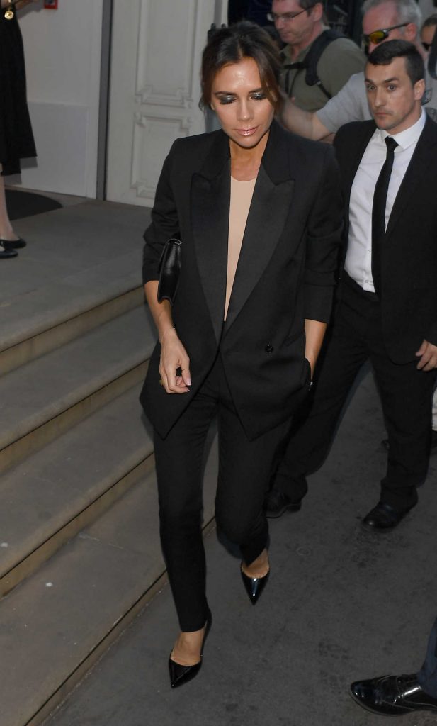Victoria Beckham Was Seen Out in London 06/25/2018-2