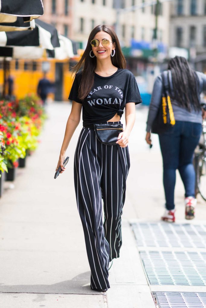 Victoria Justice Out for a Stroll in New York City 06/23/2018-1