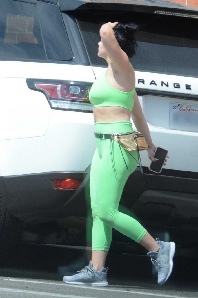 Ariel Winter in a Light Green Workout Clothes Leaves the Gym in Studio City 07/21/2018-5