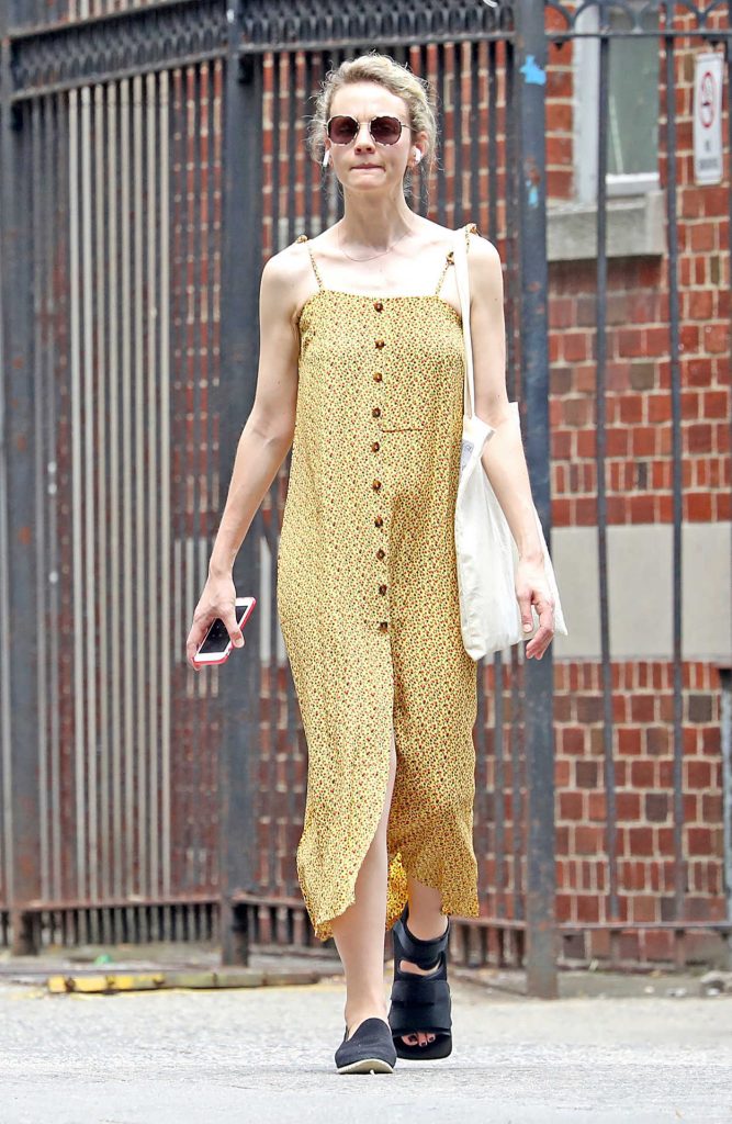 Carey Mulligan Wears a Yellow Summer Long Dress Out in New York City 07/17/2018-1