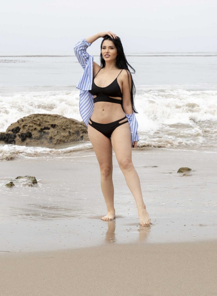 Claudia Alende in a Black Bikini on the Beach in LA 07/20/2018-1