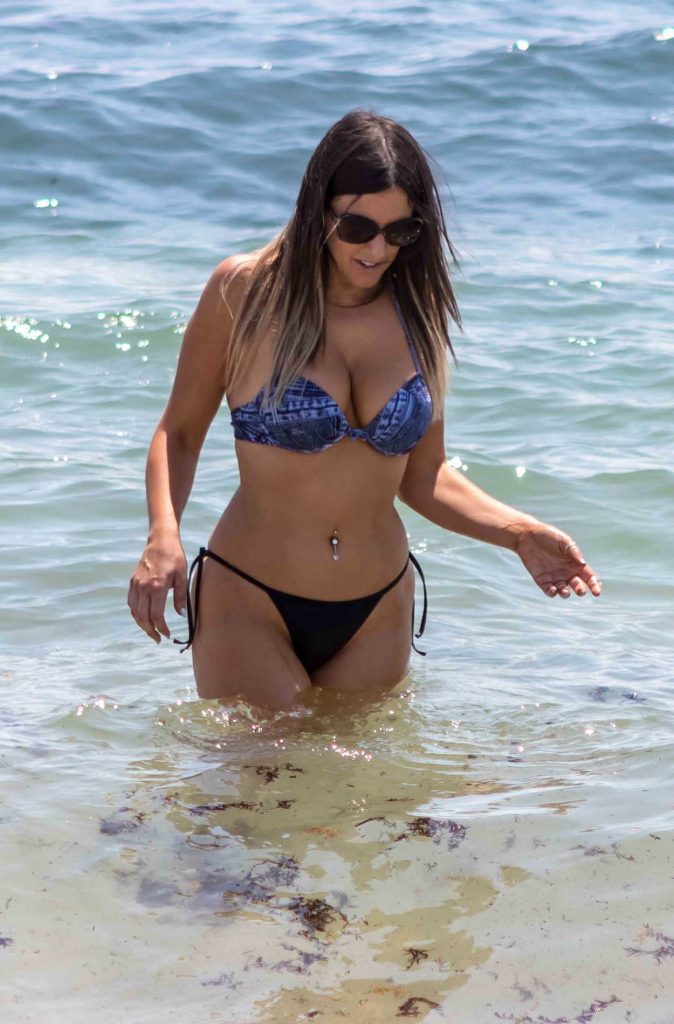 Claudia Romani in Bikini