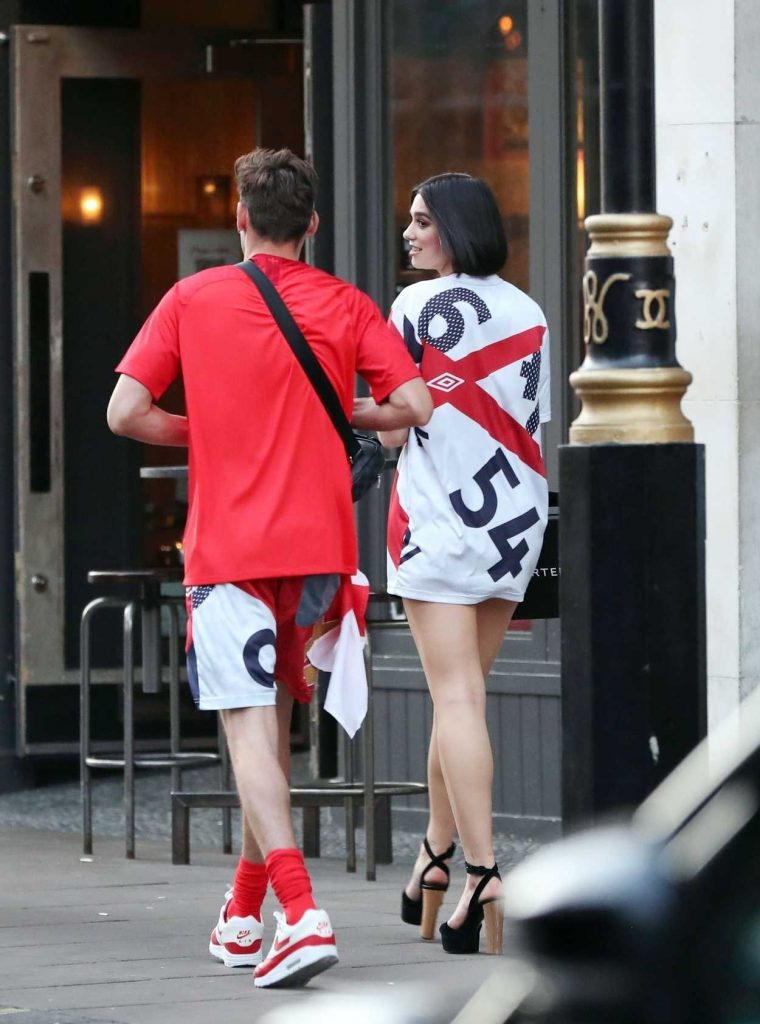 Dua Lipa Supports England with Her Boyfriend Isaac Carew at 40 Dean St in London 07/11/2018-3