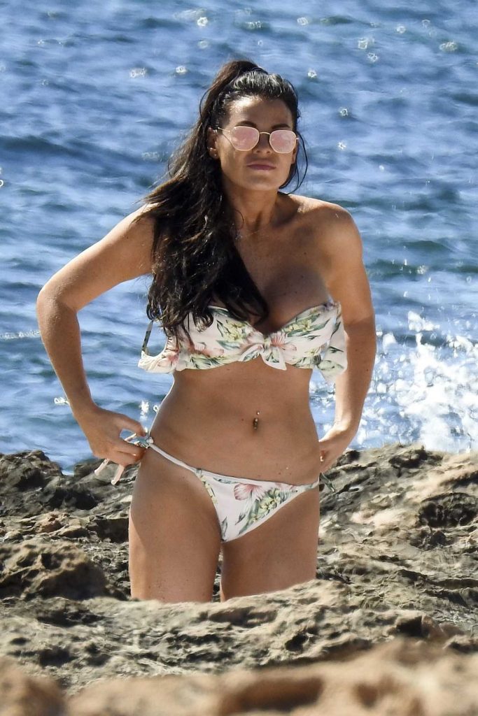 Jessica Wright Wears a Flowered Bikini on the Beach in Ibiza 07/04/2018-1
