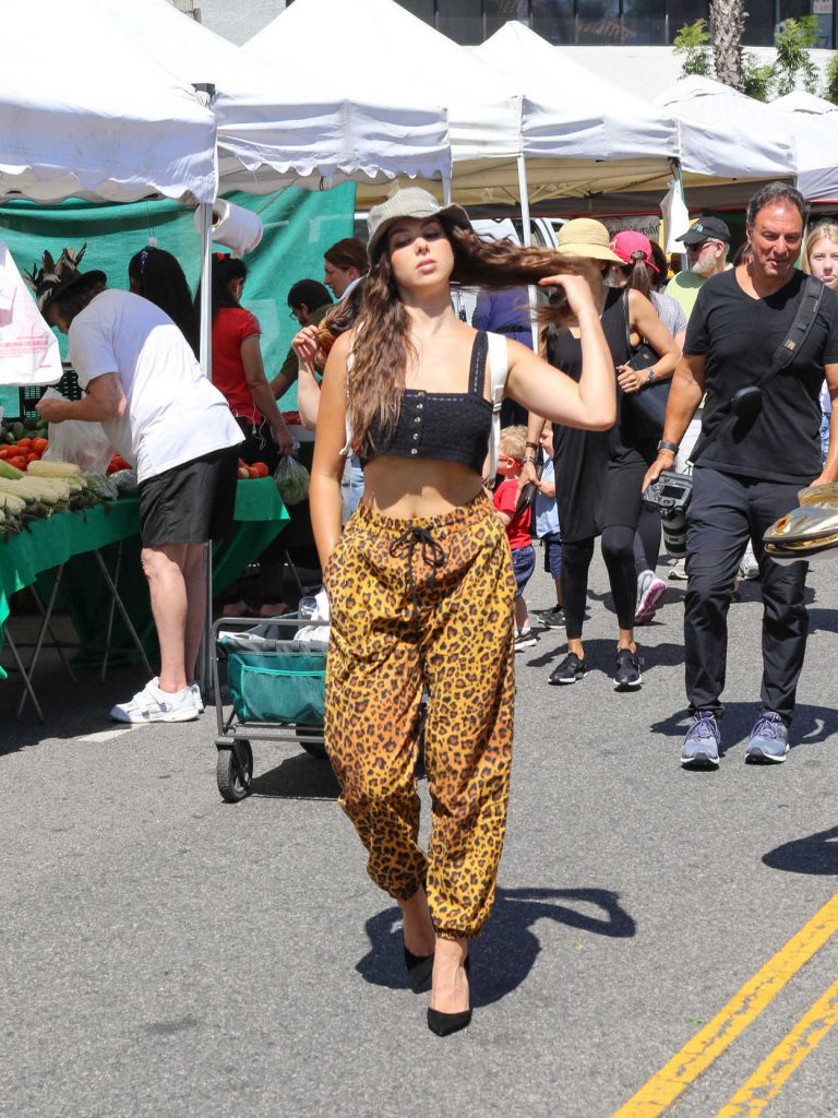 Kira Kosarin Wears a Leopard Print Pants at the Farmers Market in Studio City 07/15/2018-1