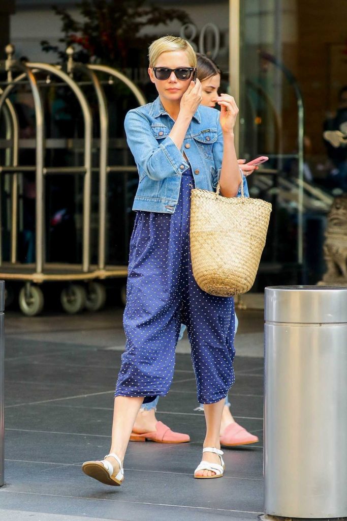Michelle Williams Was Seen Out in New York 07/13/2018-2