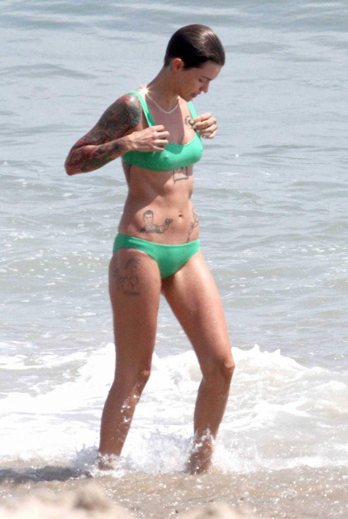 Ruby Rose Wears a Green Bikini on the Beach in Malibu 07/11/2018-2