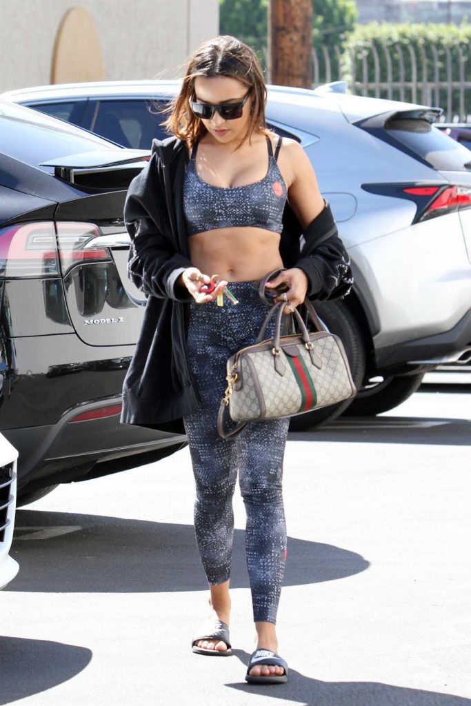 Tinashe in a Nike Flip-Flops