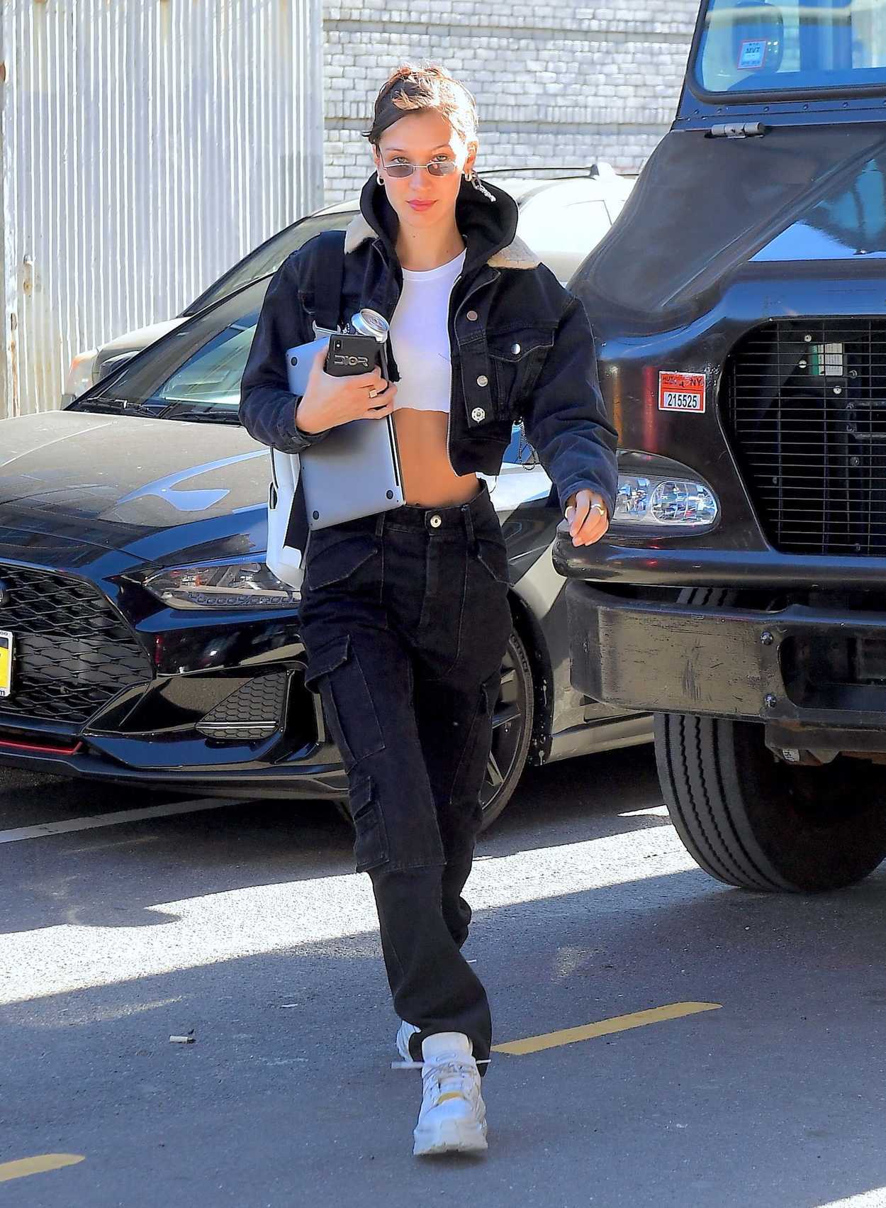 Bella Hadid in a Black Jeans Was Seen Out in New York City 12/19/2018 ...