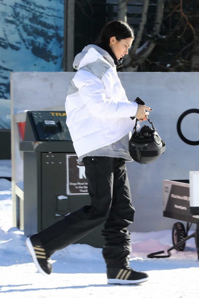Kendall Jenner in a White Puffer Jacket