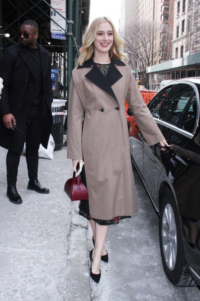 Caitlin Fitzgerald in a Beige Trench Coat