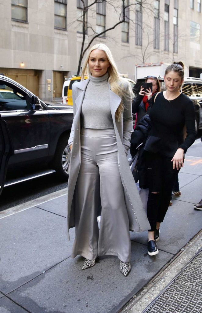 Lindsey Vonn in a Gray Trench Coat