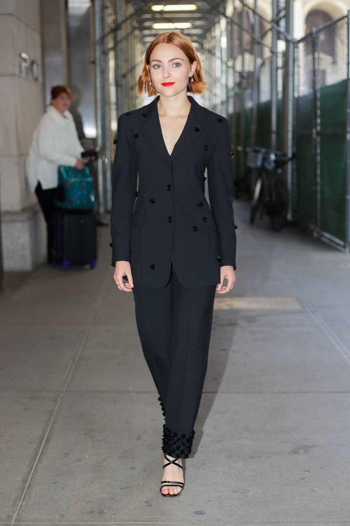 AnnaSophia Robb in a Black Suit