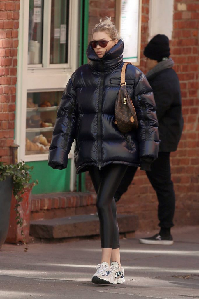 Elsa Hosk in a Black Oversized Puffer Jacket
