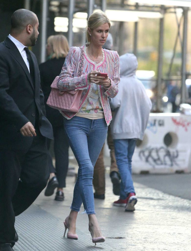 Nicky Hilton in a Blue Slim Jeans